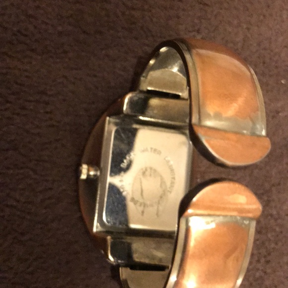 Watch MSJ - Picture 3 of 4